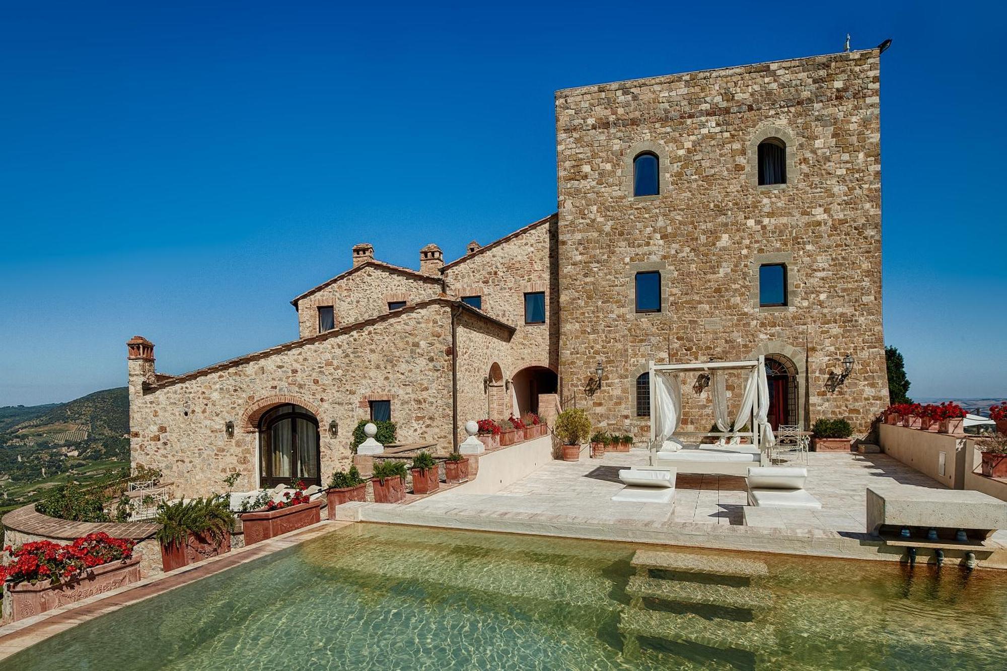 Castello Di Velona Resort, Thermal & Winery Hotel