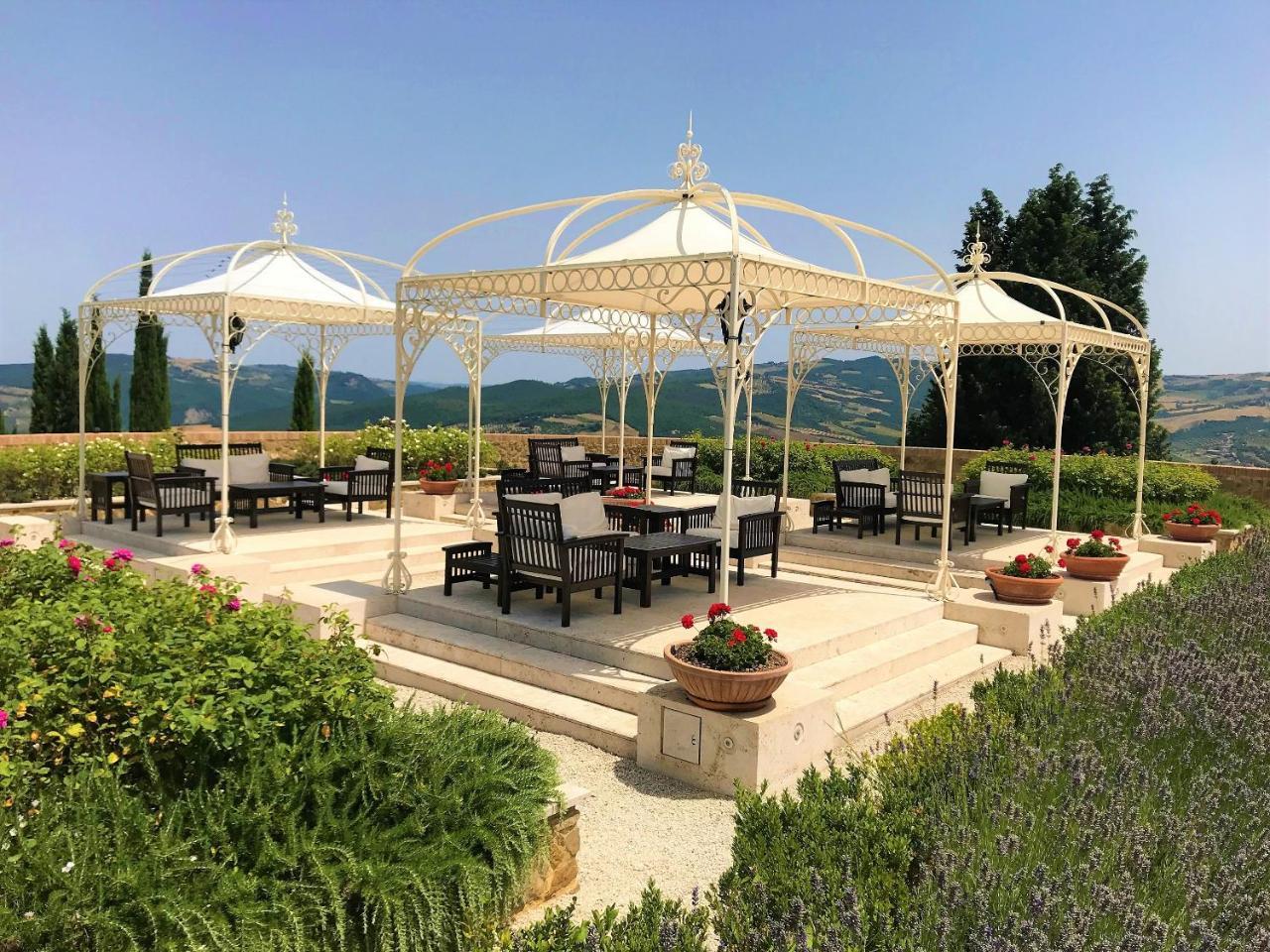 Hotel Castello Di Velona Resort, Thermal & Winery Montalcino